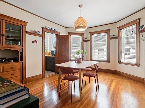 5th image of 7 Hamilton Rd