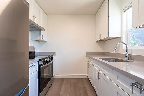 1 bed, 660 sqft, $1,950 — Photo 3