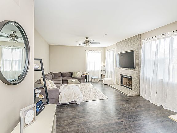 2nd image of 2110 Colchester Ave