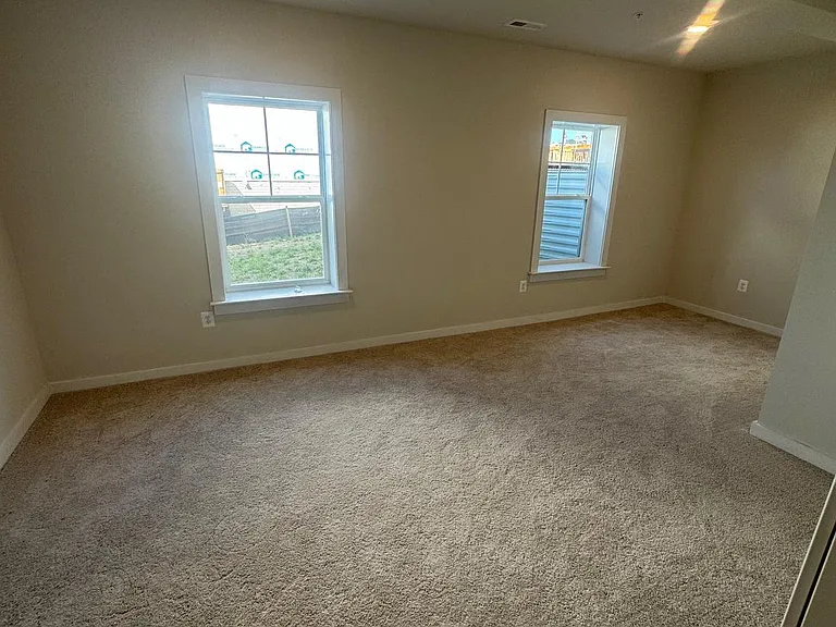 6922 Fountain Park Dr — Photo 20