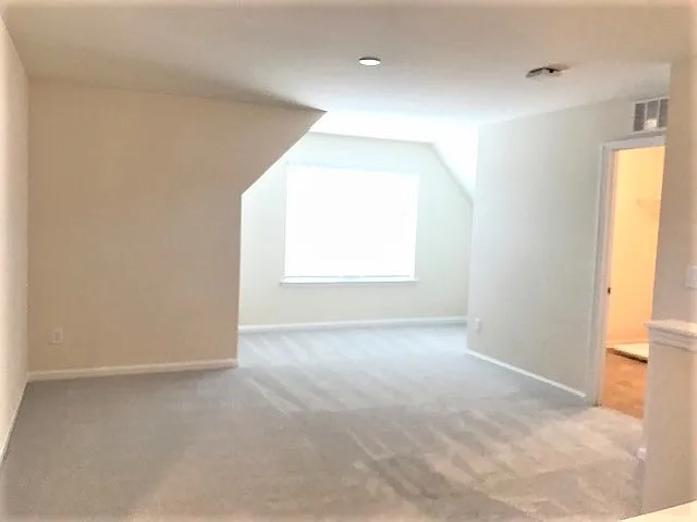 246 Kennerly Ave — Photo 6