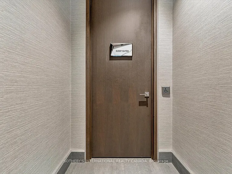 10 York St #2105 — Photo 24