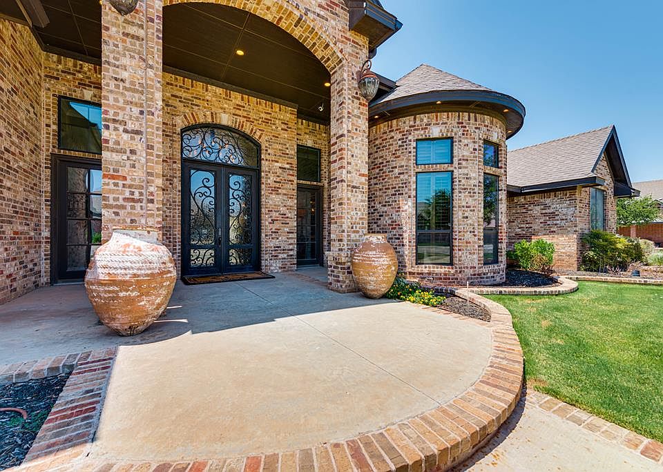 1st image of 2117 Ironwood Dr