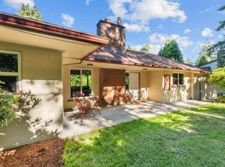 6930 SW Brier Pl, Portland, OR 97219