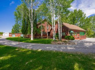60714 Oak Grove Rd, Montrose, CO 81403