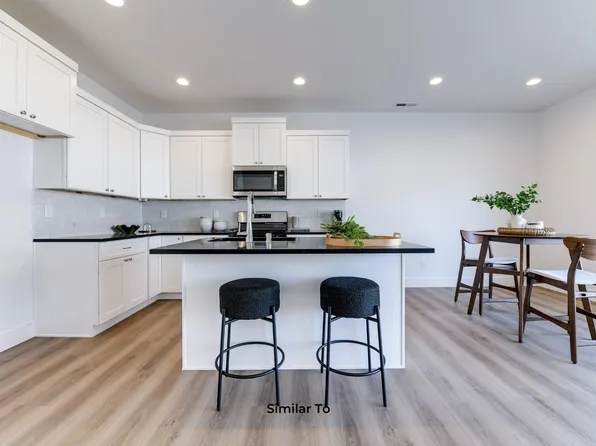 10514 Clearwater Dr, Kennewick, WA 99336