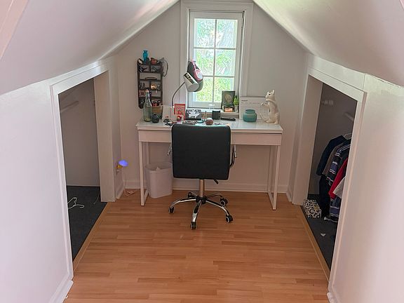 Upstairs closet/office nook