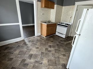 2059 W 105th St APT 4, Cleveland, OH 44102