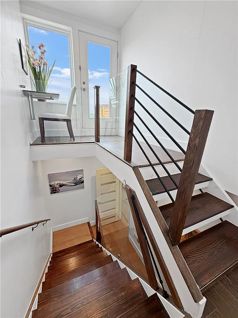 2 bed, 1449 sqft, $3,500 — Photo 3