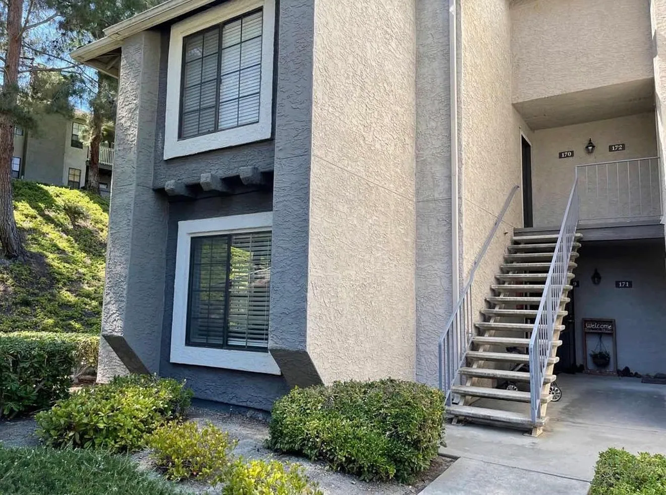 1 bed, 708 sqft, $2,350 — Photo 1