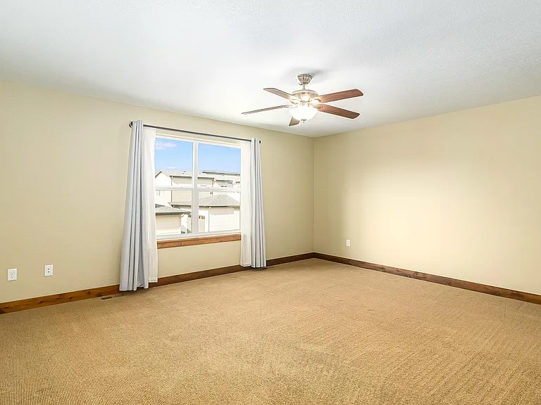 851 Baum St #C — Photo 14