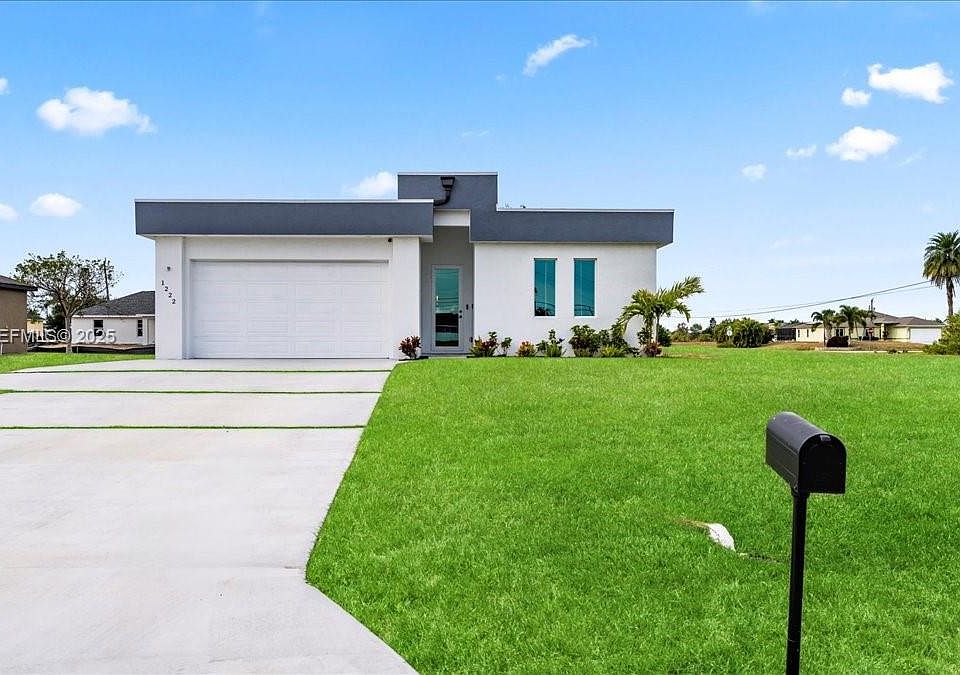 1st image of 1222 Nelson Rd N