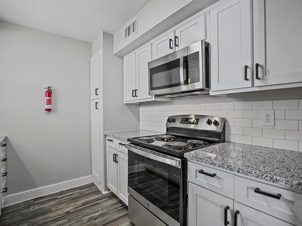 The Flats on Handley, 2121 Handley Dr APT 3, Fort Worth, TX 76112