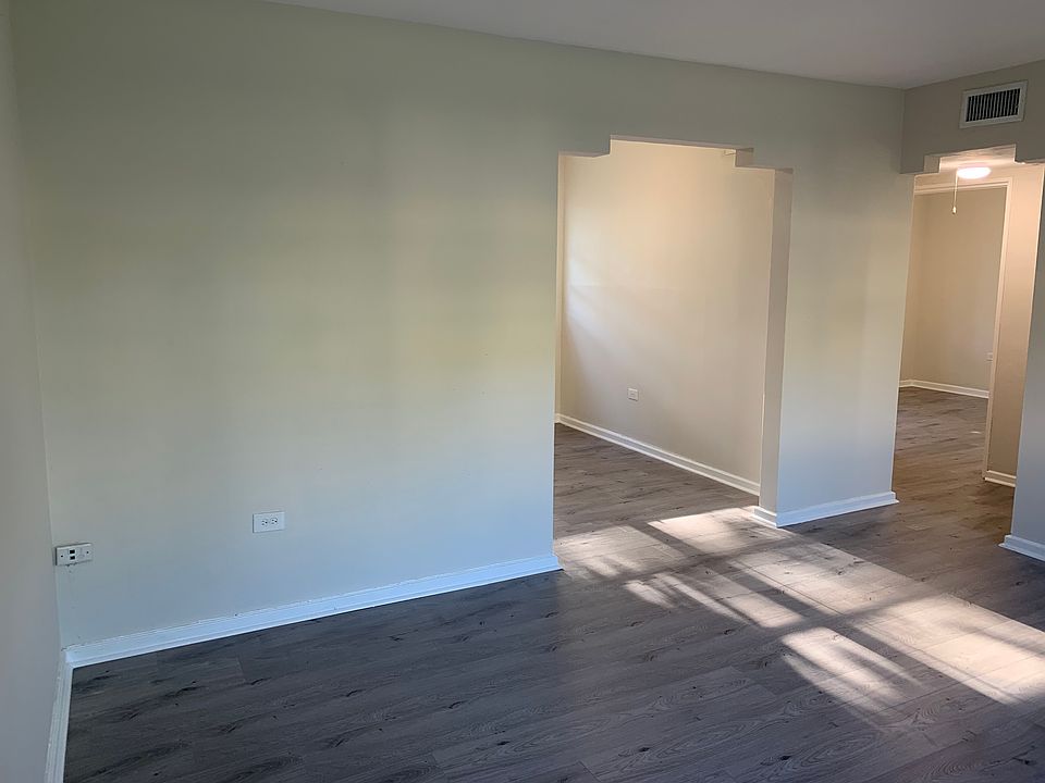 1st image of 438 Malaga Ave APT 2