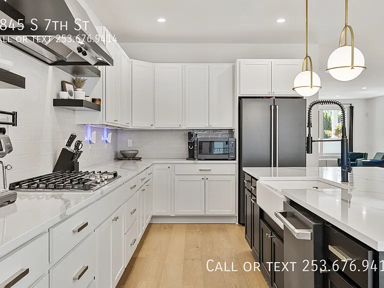4845 S 7th St — Photo 13