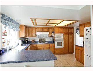 3rd image of 1705 Afton Dr