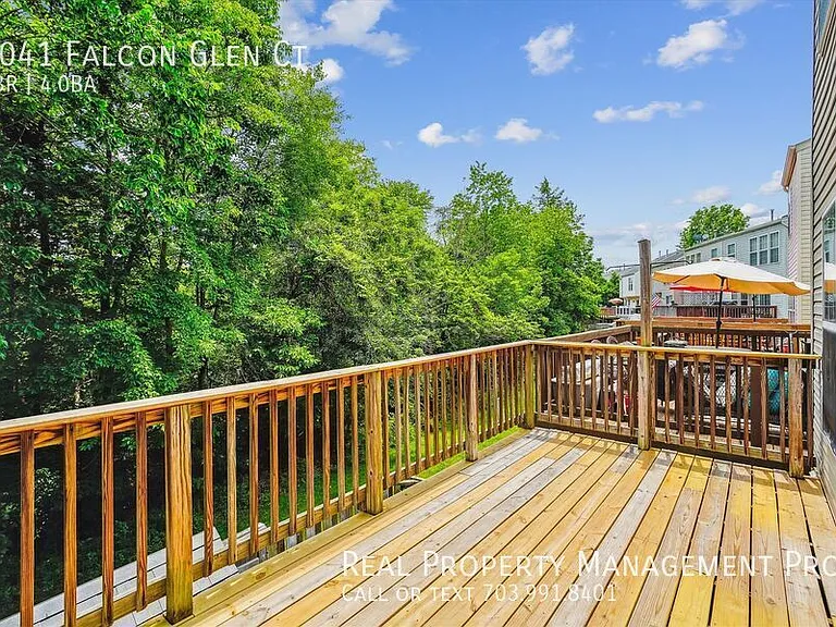 9041 Falcon Glen Ct — Photo 10