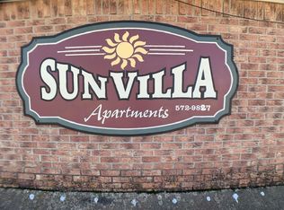 911 W 16th St APT 3, Mount Pleasant, TX 75455