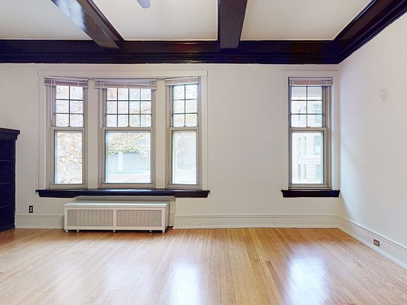Dining/Living room