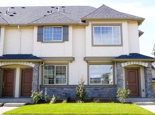 7383 NW Eleanor Ave, Portland, OR 97229