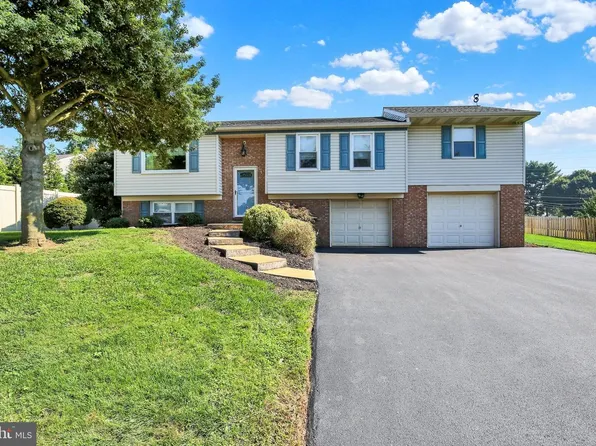 1031 Stellar Dr, Mount Joy, PA 17552