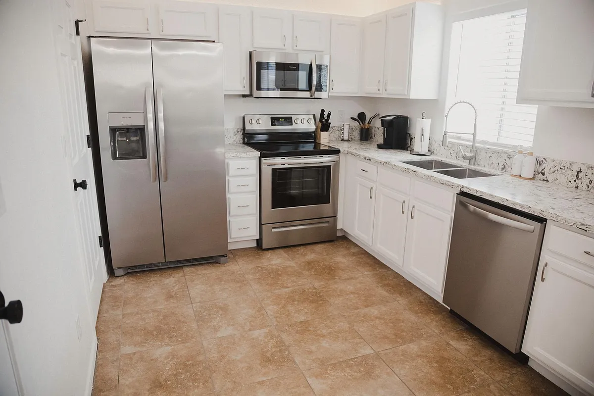 Kitchen - 1576 El Campo