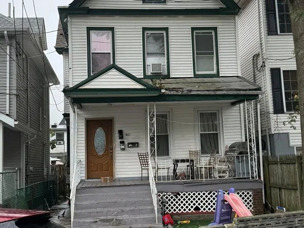 667 E 24th St, Paterson, NJ 07504