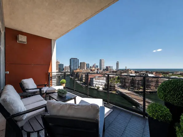 106 W Seeboth STREET #1204, Milwaukee, WI 53204