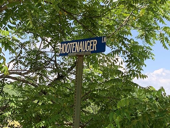 4th image of 282 Hootenauger Rd