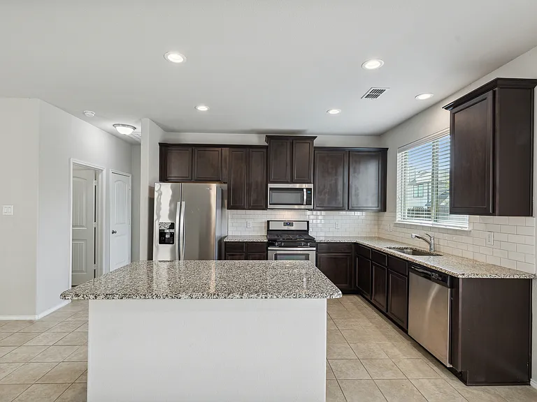 2448 Open Range Dr — Photo 22