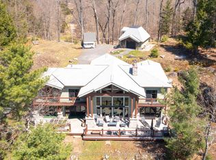 84 Bigwin Is, Lake Of Bays, ON P0B1A0