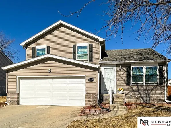 17704 Josephine St, Omaha, NE 68136