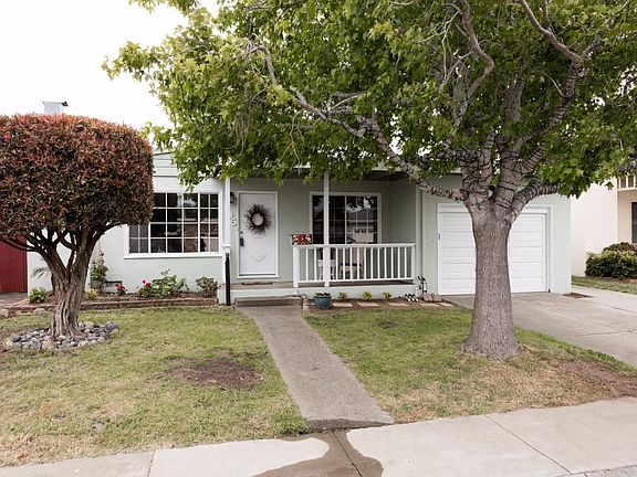 3rd image of 105 S Magnolia Ave