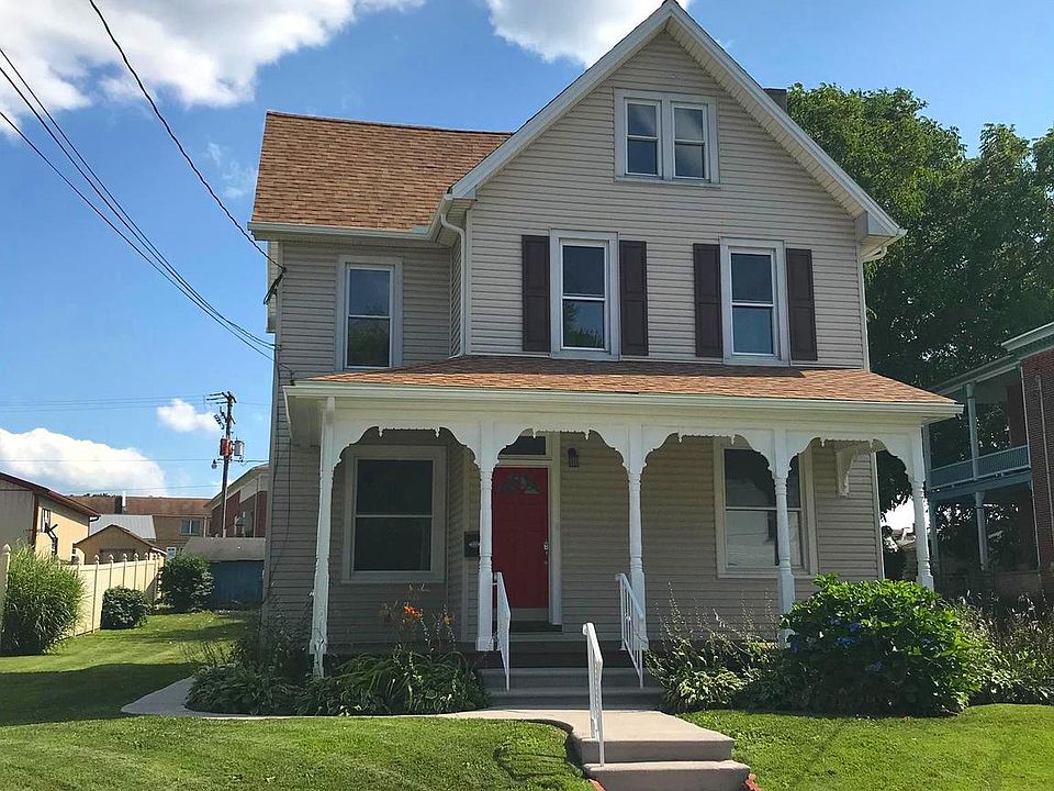 42 E Franklin St, Topton, PA 19562 Zillow