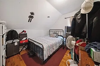 3 bed, 1000 sqft, $1,950 — Photo 3