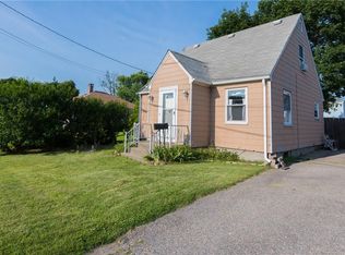 100 Birchland Ave, Pawtucket, RI 02860