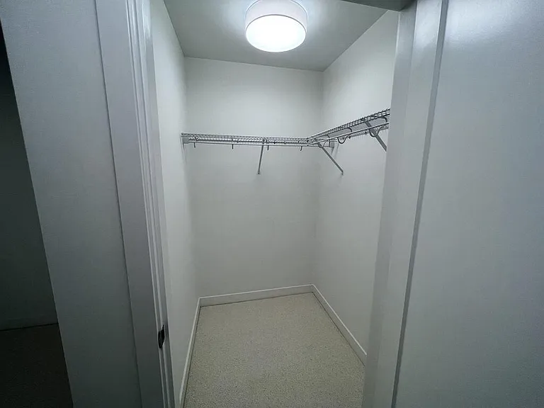 4138 Columbia St — Photo 13