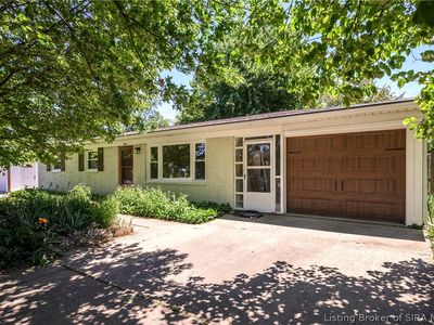 108 E Flamingo Drive, Clarksville, IN, 47129