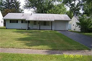 4138 Westmont Dr photo 1