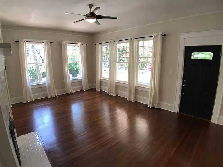 955 Myrtle St NE — Photo 7