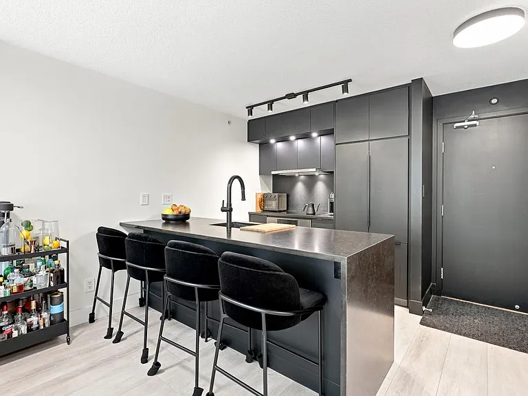 1082 Seymour St #212 — Photo 3