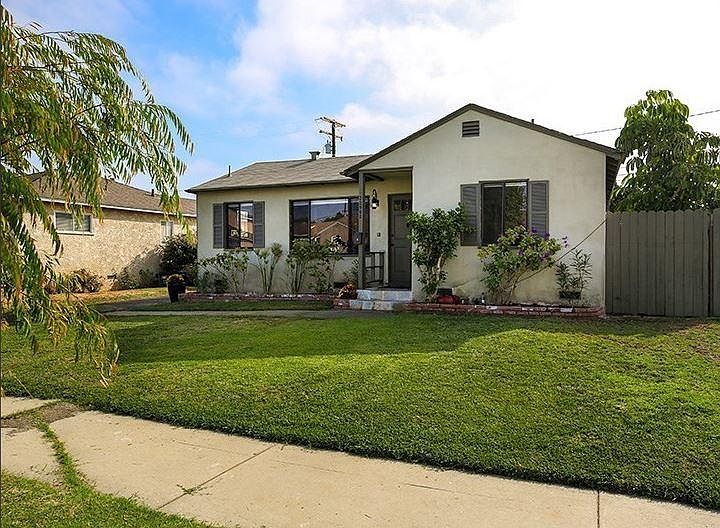 2nd image of 22908 Broadwell Ave