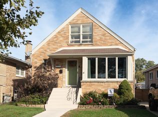 2846 W 101st St, Evergreen Park, IL 60805