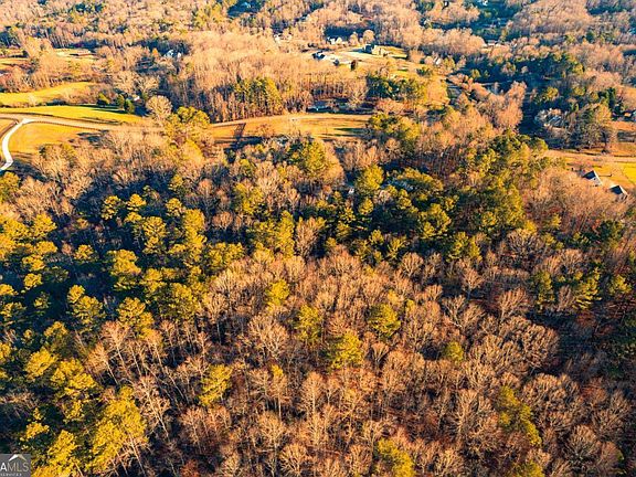 5th image of 873 Long Rd