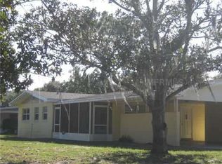 1045 Biltmore Dr, Winter Haven, FL 33881