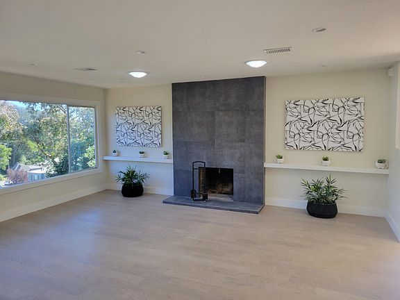 4th image of 661 Panorama Dr