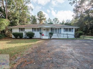 127 Macarthur Dr, Hinesville, GA 31313