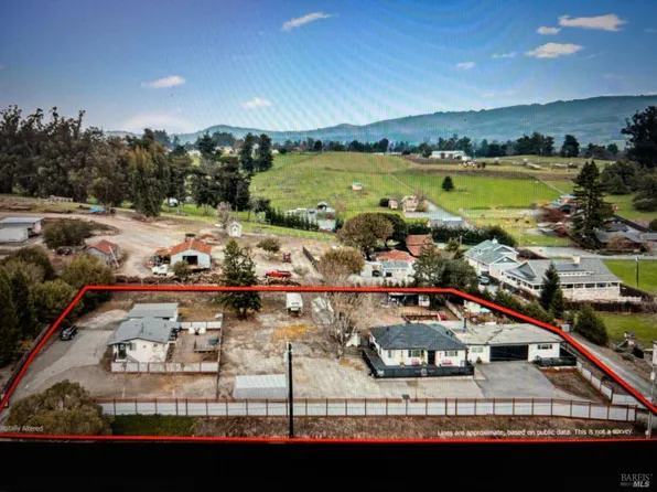 477 Orchard Lane, Penngrove, CA 94951