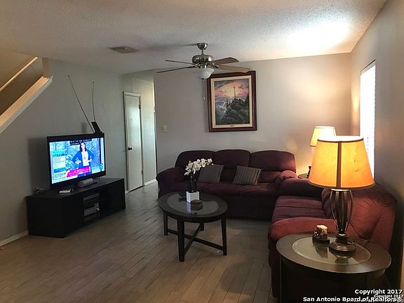 3rd image of 9126 Mountain Field Dr