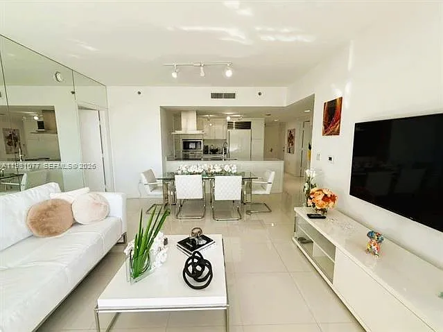 495 Brickell Ave #511 — Photo 6